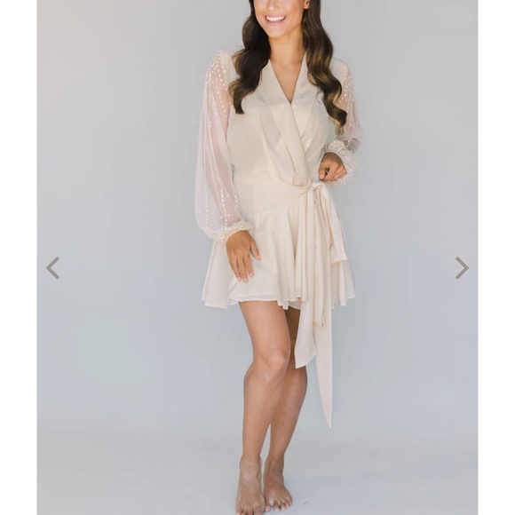 Bridal Robe! - Picture 4 of 8